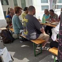 2025_9 Erzählcafe am REindorfgassenfest.jpeg verkleinert.jpeg