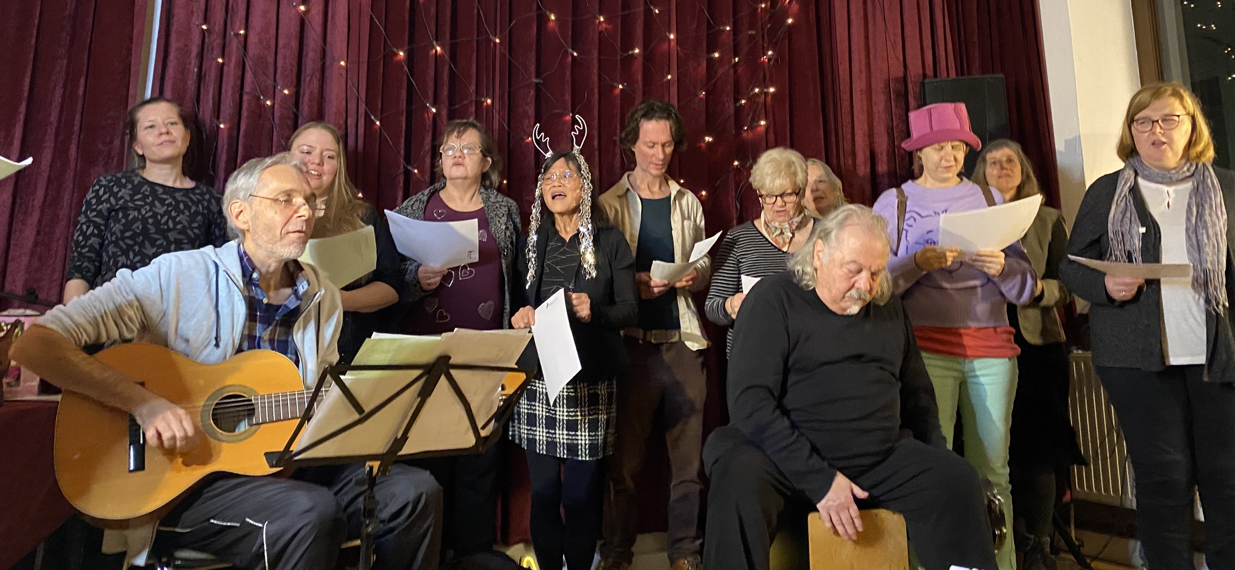 2025_12 Winterfest Chor.jpg